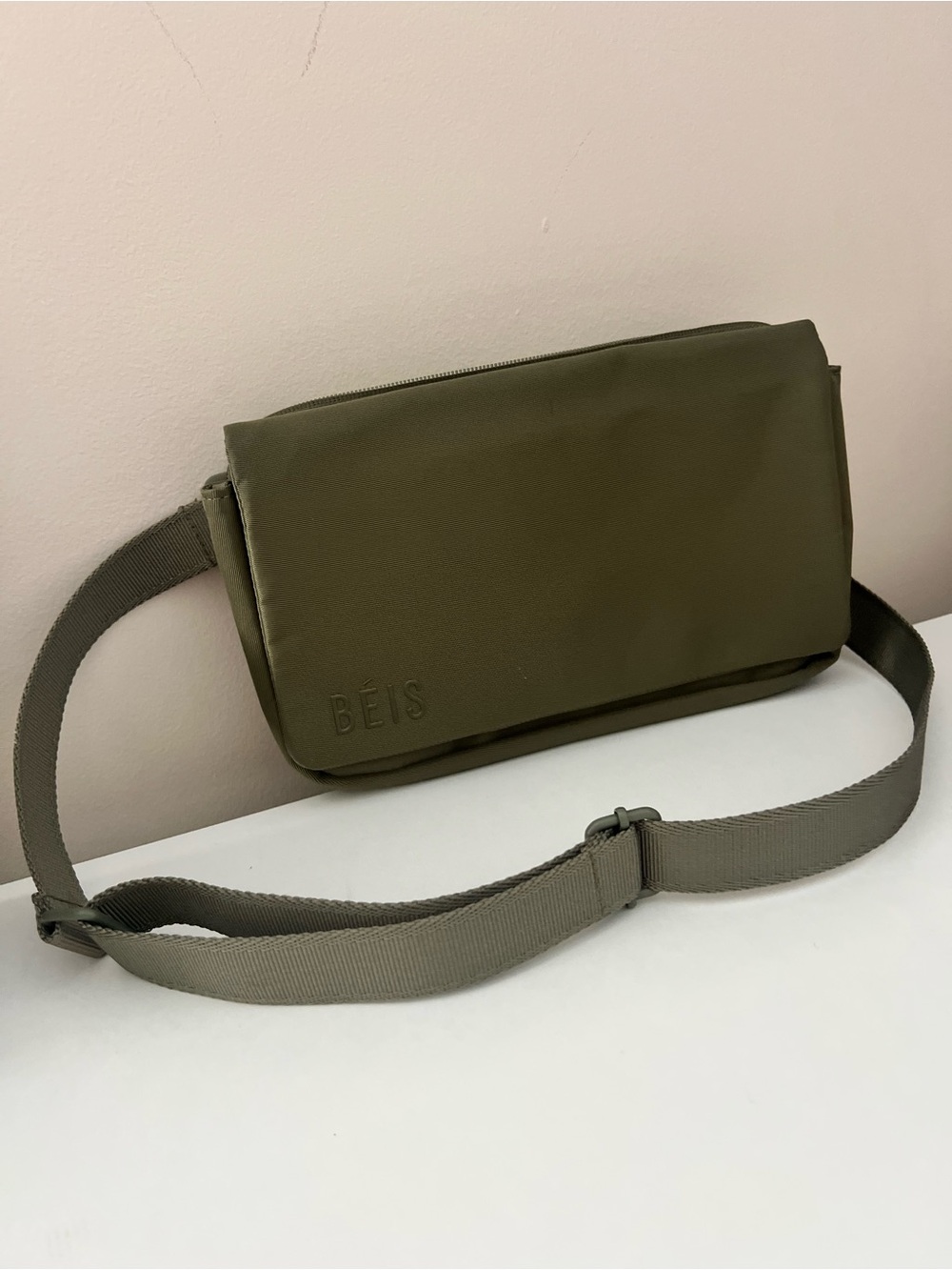 Beis Ultimate Diaper Backpack in Olive - Picture 14 of 16